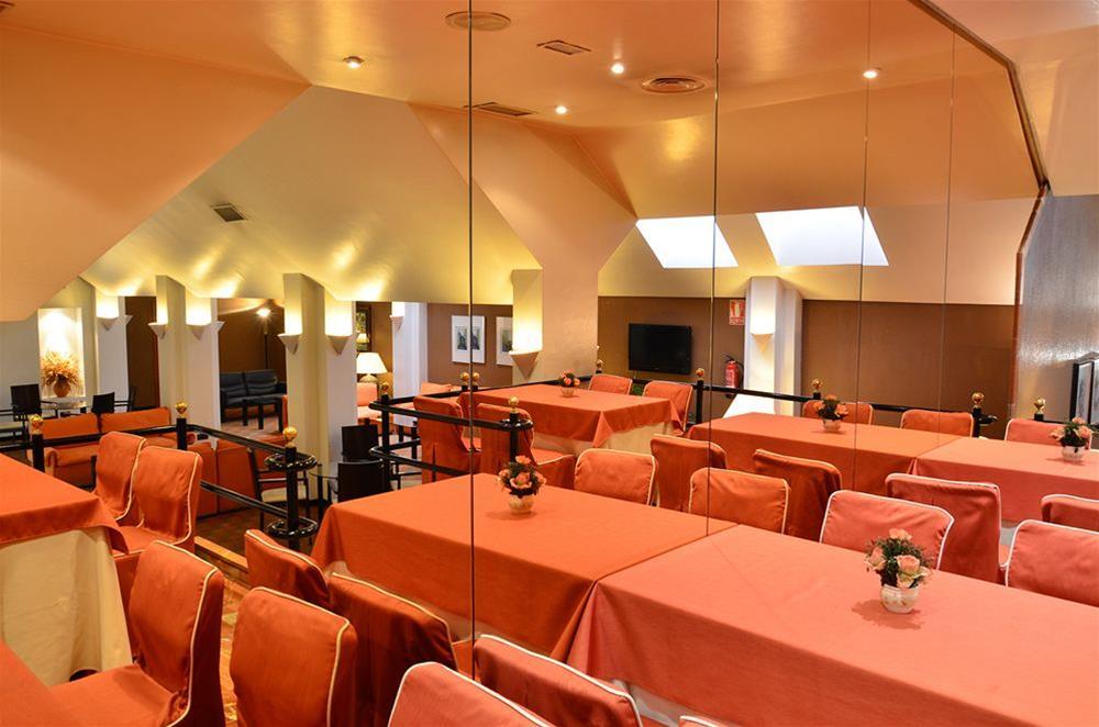 Hotel Ciudad De لوغرونيو المظهر الخارجي الصورة
